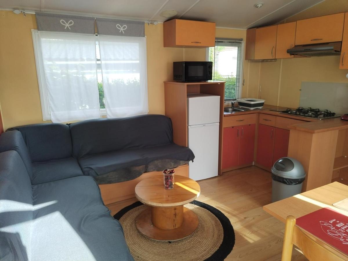 Mobil-Home Coin De Paradis En Cote D'Opale Sur Terrain Prive Et Sa Caravane Hermelinghen Экстерьер фото
